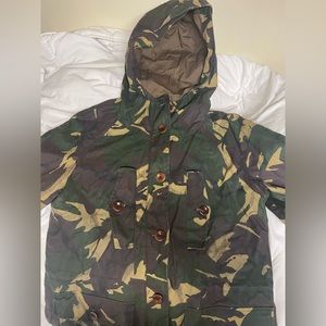 Women’s Medium Camo Dr. Martens raincoat